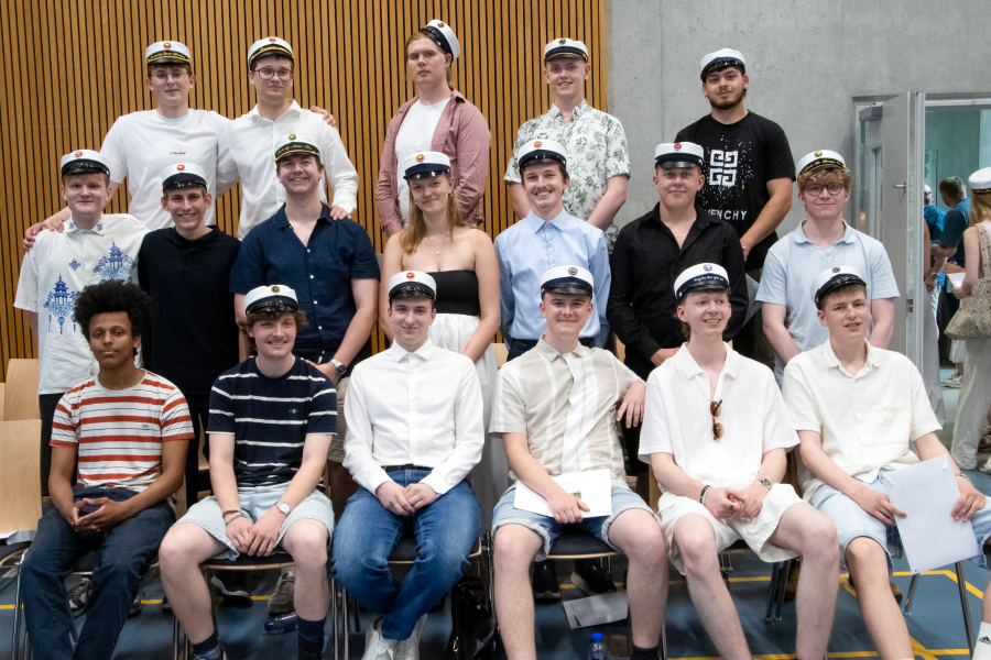 HTX-Studenter 3.U, holdfoto, HANSENBERG Tekniske Gymnasium juni 2026