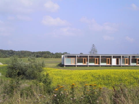 Hansenbergs nye skolehjem på Skovvangen i Kolding tages i brug i 2001.