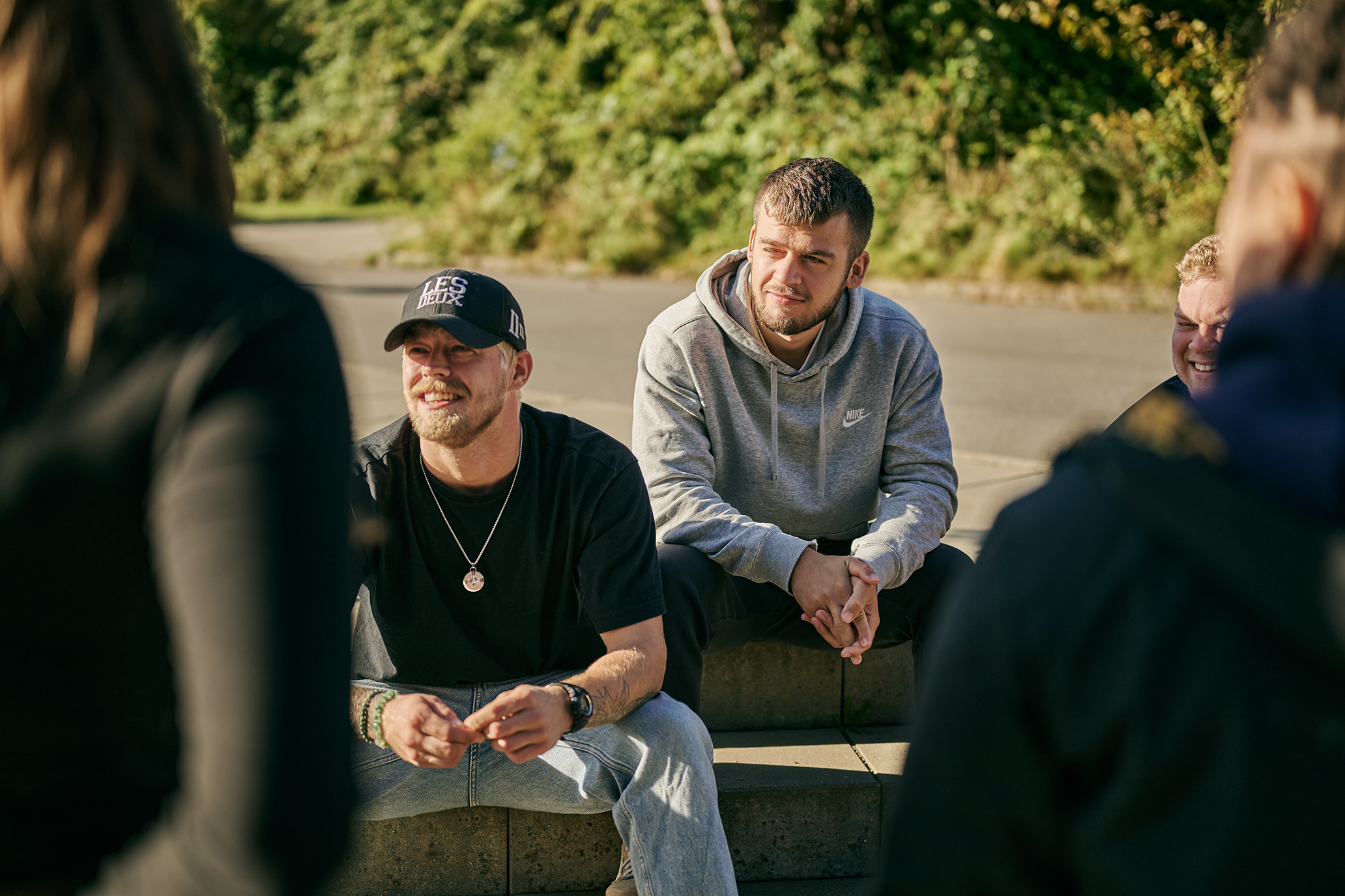 Eleverne på Hansenberg har et godt sammenhold, og hygger også gerne sammen i pauserne.