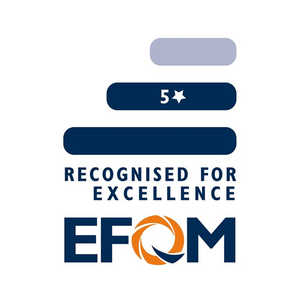 EFQM Recognised for excellence med 5 stjerner - tildelt Hansenberg for opfyldelse af kvalitet og evalueringsmodellen.