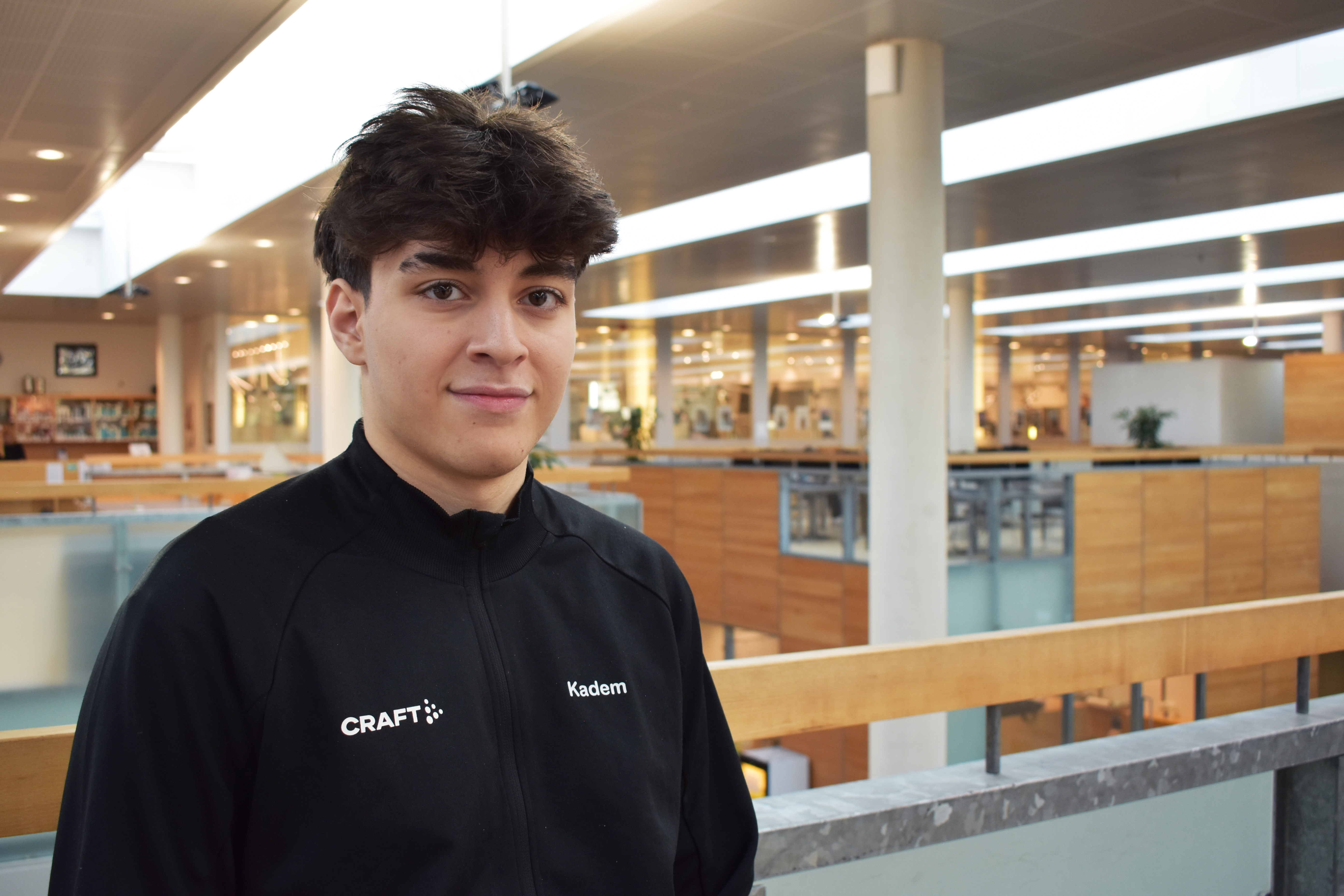 Kadem Badr går på HANSENBERG Tekniske Gymnasium, og han dyrker taekwondo på eliteniveau.