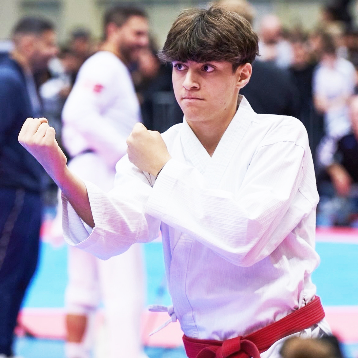 Kadem Badr går på HANSENBERG Tekniske Gymnasium, og han dyrker taekwondo på eliteniveau.